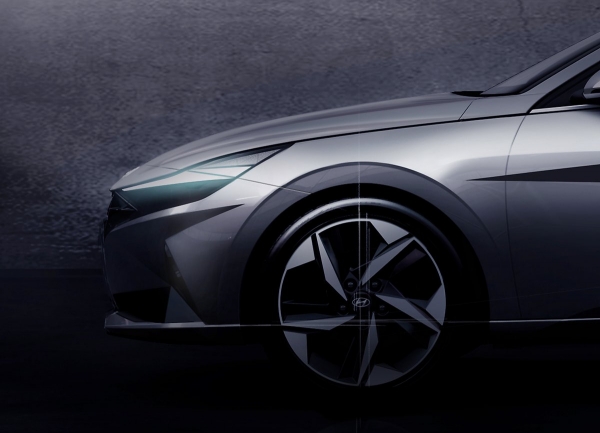 아반떼 풀체인지 예상도