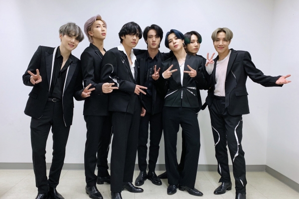 [사진 제공 = 방탄소년단 트위터]