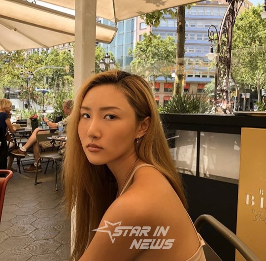 사진 출처) 화사 인스타그램