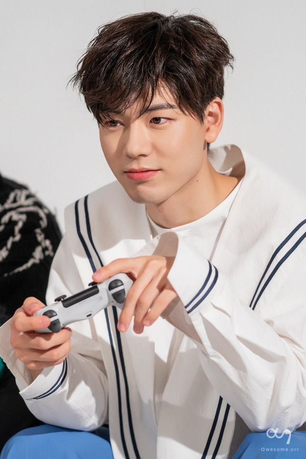 출처 어썸이엔티