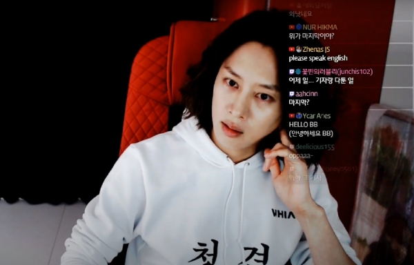 출처: 김희철 유튜브 영상 캡처