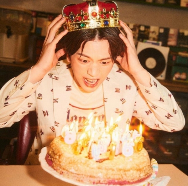 사진 출처: 육성재 인스타그램@yook_can_do_it