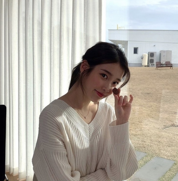 아이유 인스타그램
