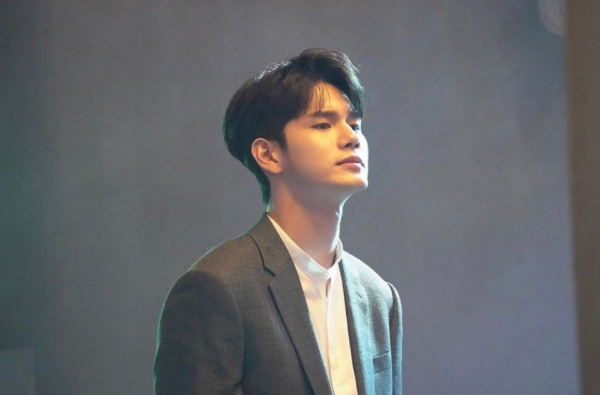 사진 출처: 옹성우 인스타그램 @osw_onge