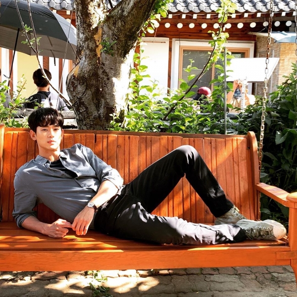 김수현 인스타그램