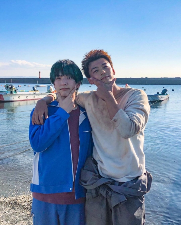 (왼) 엔플라잉 김재현 , (오) 타케우치 료마 / 사진 출처_ 김재현 공식 인스타그램 (@_.kimjaehyun._)