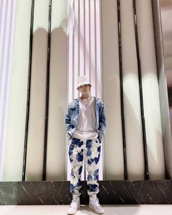 태용 공식 인스타그램 사진