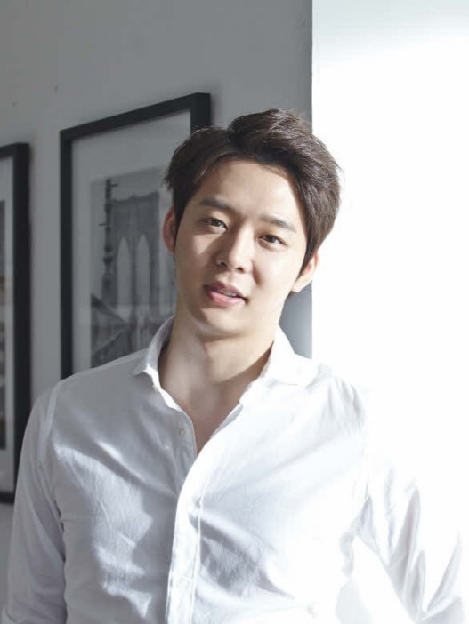 배우 겸 가수 박유천