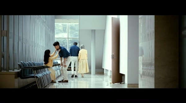 사진: AOMG 공식 인스타그램