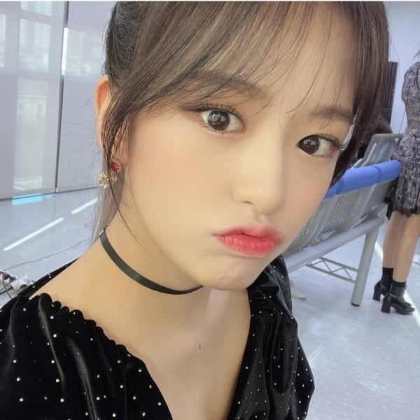 사진 = 아이즈원 공식 SNS