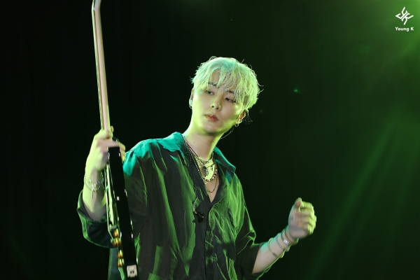 출처=데이식스 공식 트위터