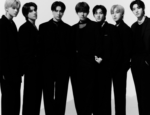 출처=엔하이픈 공식 트위터