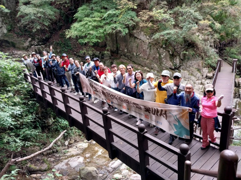 문화예술조합 섬진강 ‘용호구곡 각자를 찾아서’ 프로그램 참여자들