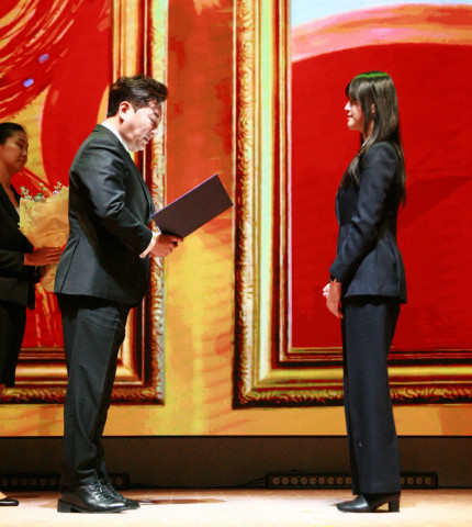 왼쪽부터 대한민국브랜드협회 조세현 이사장, 노무법인재일 박수빈 대표