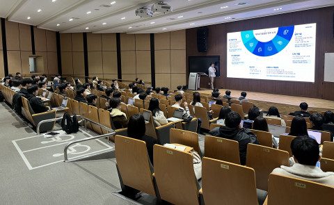 지난 8일 건국대 서울캠퍼스 법학관 102호에서 삼성전자 채용설명회가 진행됐다